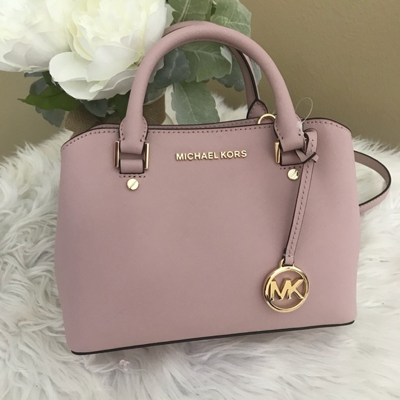 Michael Kors Handbags - Michael Kors small savannah satchel crossbody bag